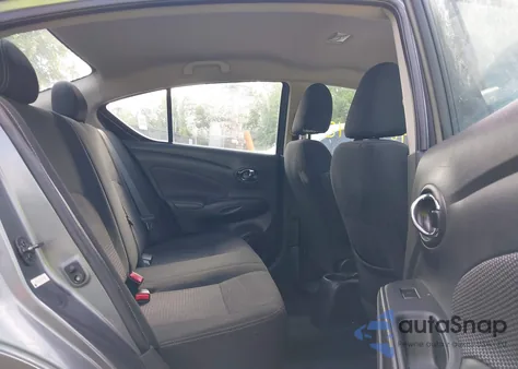 2018 Nissan Versa S/S Plus/Sv/Sl z USA, uszkodzony, nr VIN 3N1CN7AP1JL811400